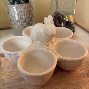 Amscan Off White Bunny Egg Holder
